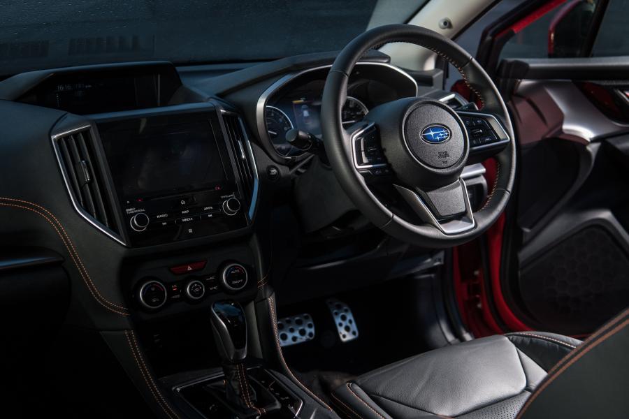 Интерьер Subaru XV 2017 года  (UK) (фото 38 из 46)